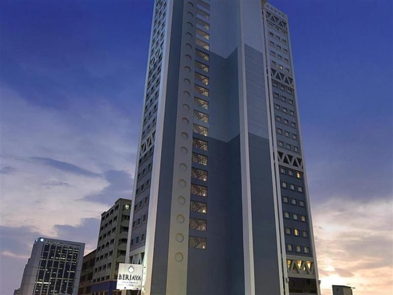 Berjaya Makati Hotel Makati City Exterior foto