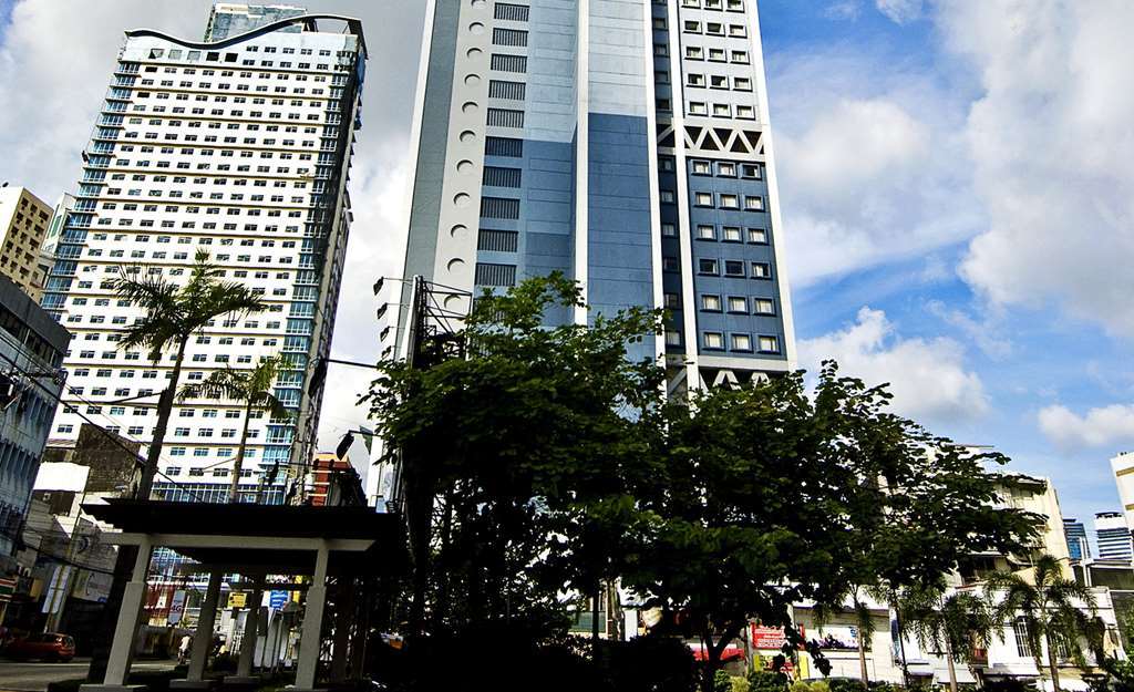 Berjaya Makati Hotel Makati City Exterior foto